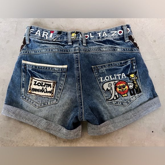 NWT Lolita Jeans by Concert Club Blue Denim Zoo Shorts - Picture 7 of 11